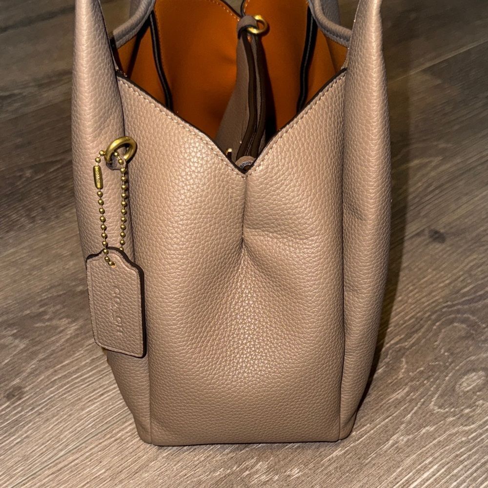 Coach Taupe Leather Shoulder Bag - Picture 3 of 14